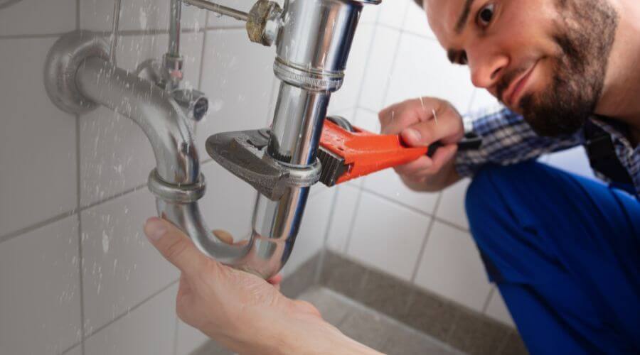 Professional sink repair in Evansville, AR